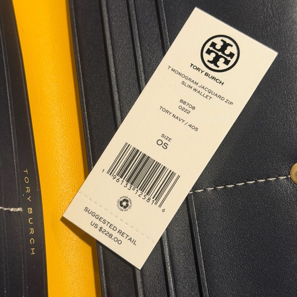 Tory Burch Navy and Tan Wallet - Picture 5 of 5